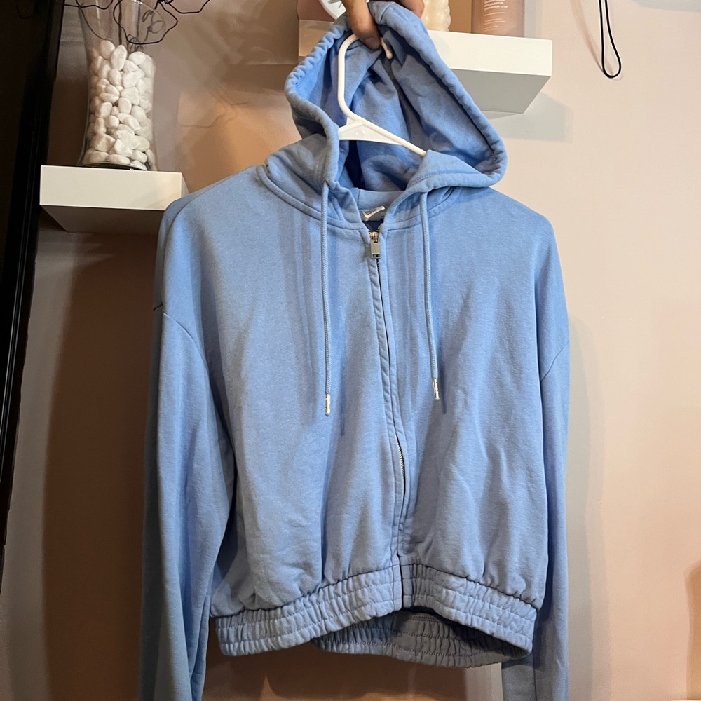 H&M Cropped Sweatshirt
